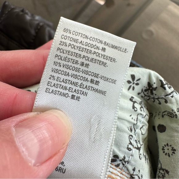 We The Free Irreplaceable Exaggerated Flare High Rise Button Fly Jeans - Picture 2 of 7